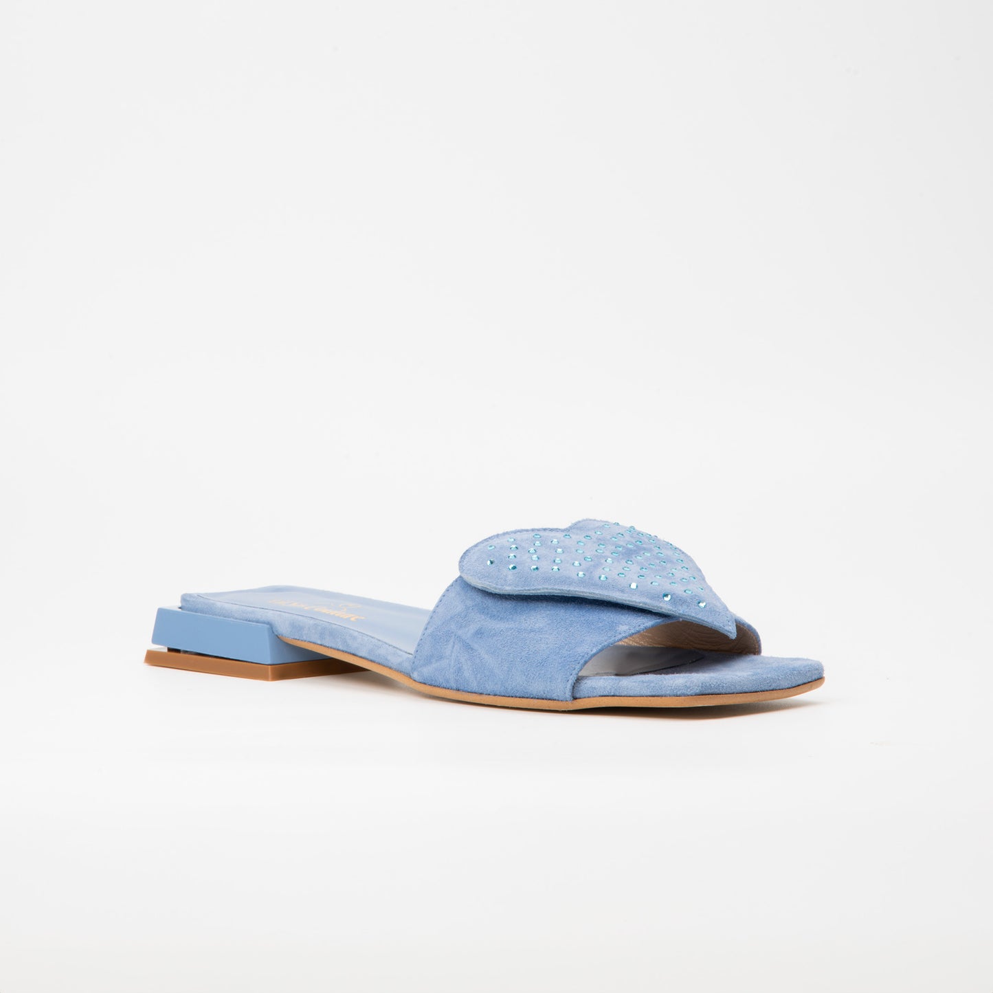 LOVE FLAT LIGHT BLUE